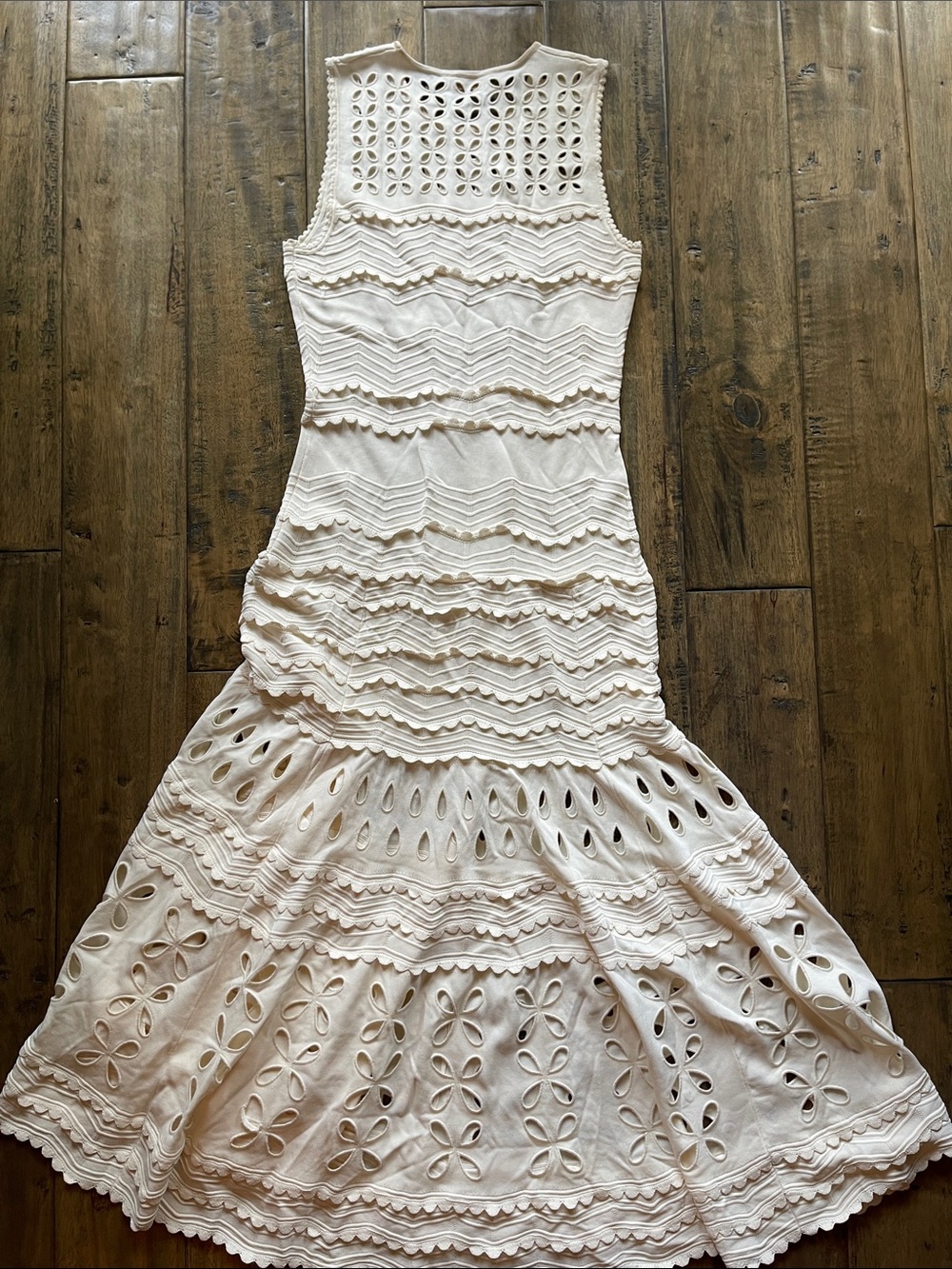 Ulla Johnson Lakshmi Eyelet Scallop Trim Knit Midi Dress - Picture 11 of 15